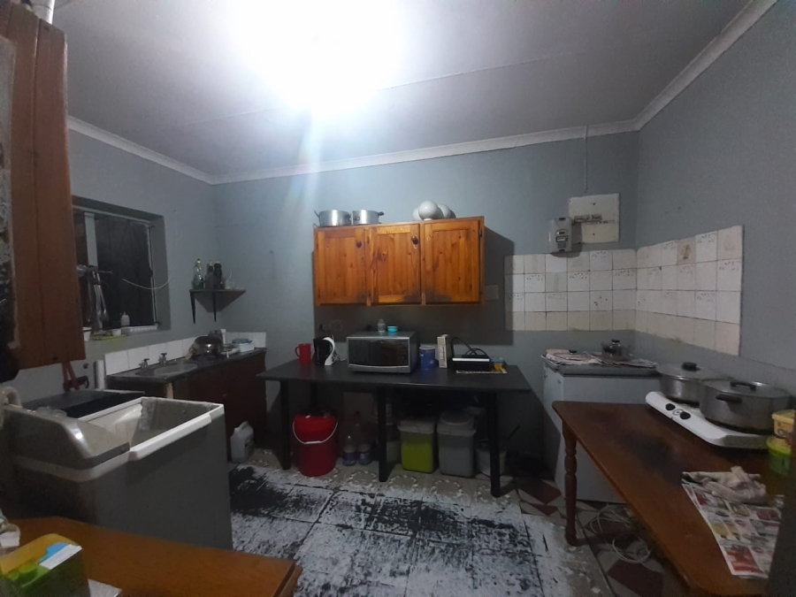 2 Bedroom Property for Sale in Bethelsdorp Eastern Cape